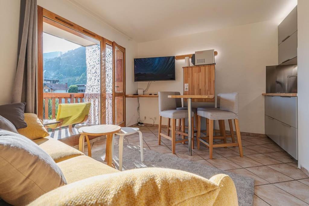 Studio 4 Personnes Ensoleille Et Proche De Tout Bourg-Saint-Maurice Ngoại thất bức ảnh
